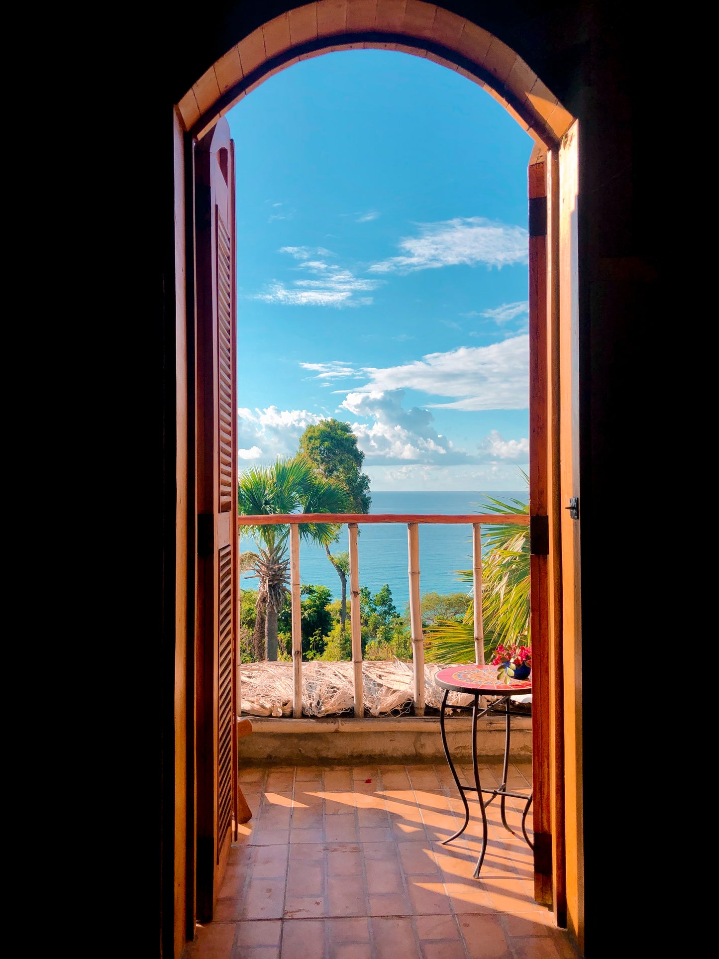 Bungalow door with sea view digital print